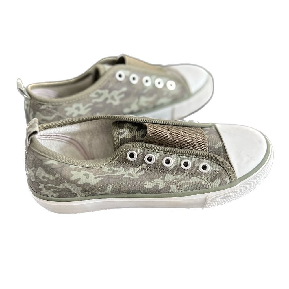 TUCKER+TATE Youth Olive/Sage Green Camo Print Slip-On Sneakers